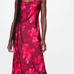 GAP Women's Floral Maxi Dress - Red and Pink